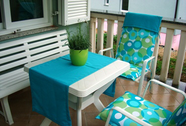 Apartment Appartement Lavanda in Strandn�he gro�e Terrasse Baska Insel mit Sitzgarnitur Krk Kroatien 